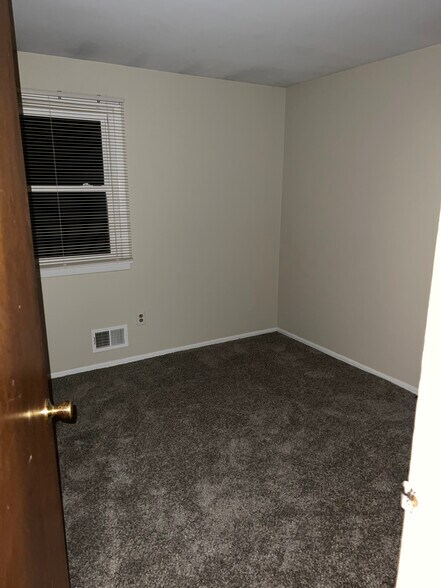 Building Photo - 35 Morrison Ave