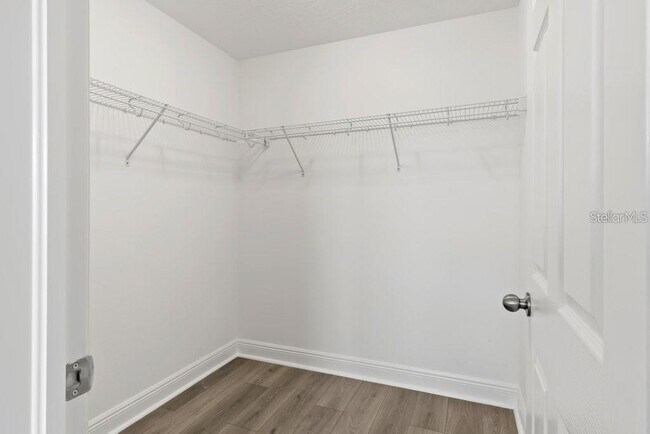 Building Photo - 16010 Sonoma Grv Cir