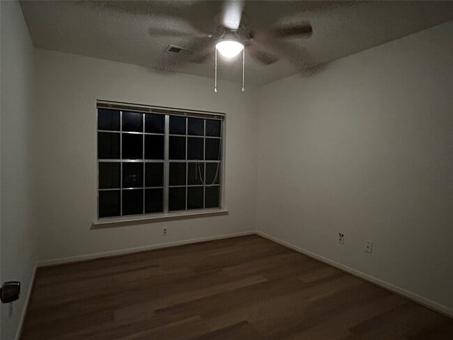 Building Photo - 3106 Rimrock Dr