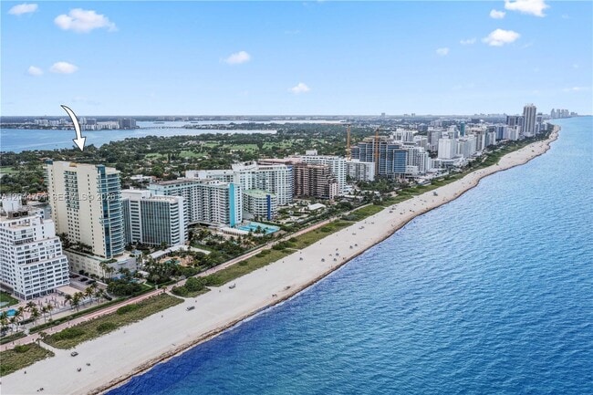Building Photo - 5025 Collins Ave