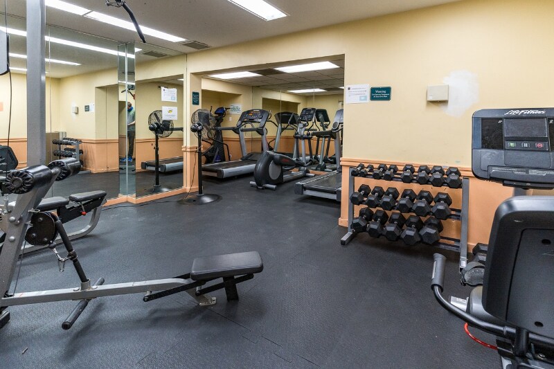 Building Photo - 3950 N Lake Shore Dr