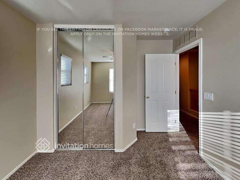 Building Photo - 3895 E Jasper Dr