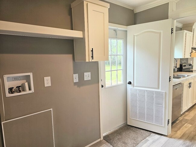 Building Photo - Brand New Home!