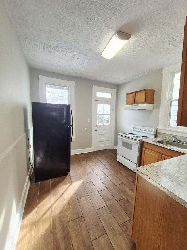 Building Photo - 3115 4th Ave