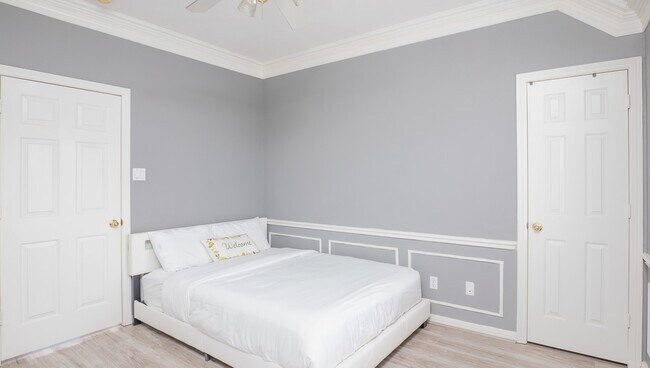 Building Photo - 3007 Smokey Hollow Dr