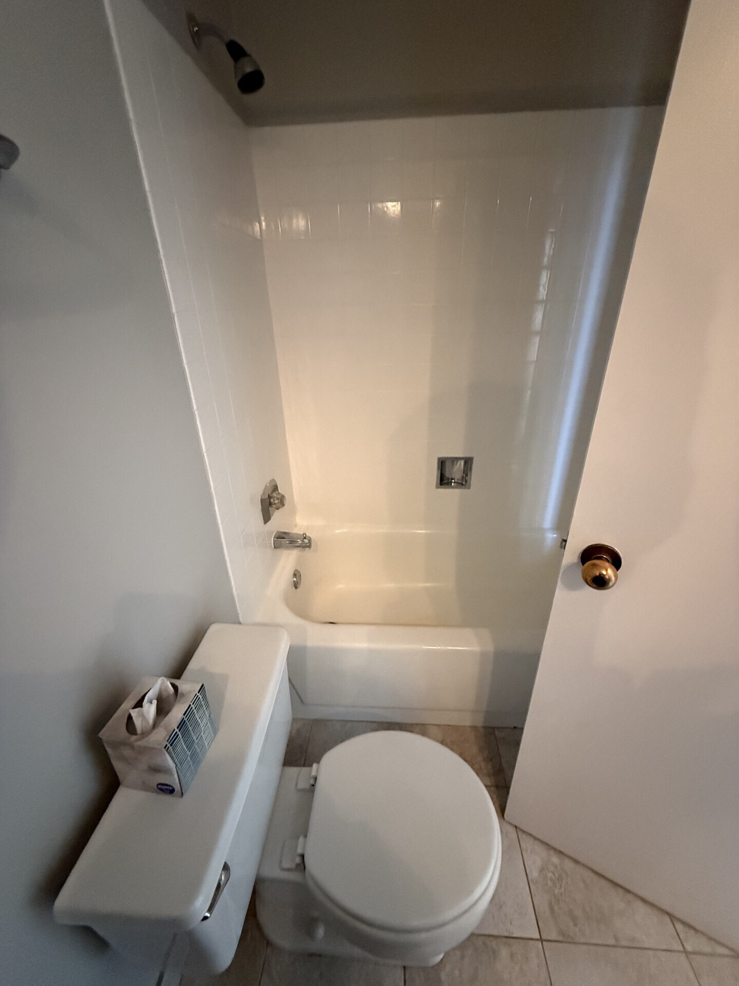 Building Photo - 10 E Ontario St