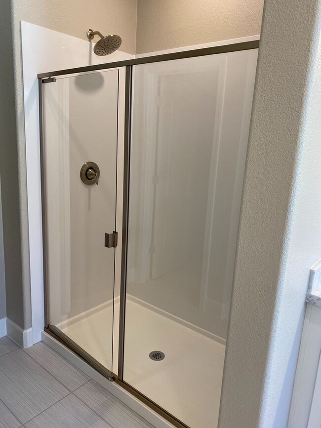 Building Photo - 114 Wallace Cir