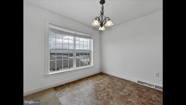 Building Photo - $1,900 townhome for rent Swatara township ...