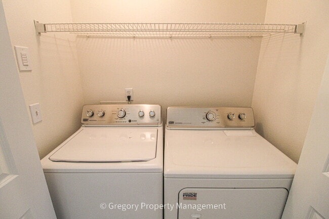 Building Photo - 12023 NE 204th Pl