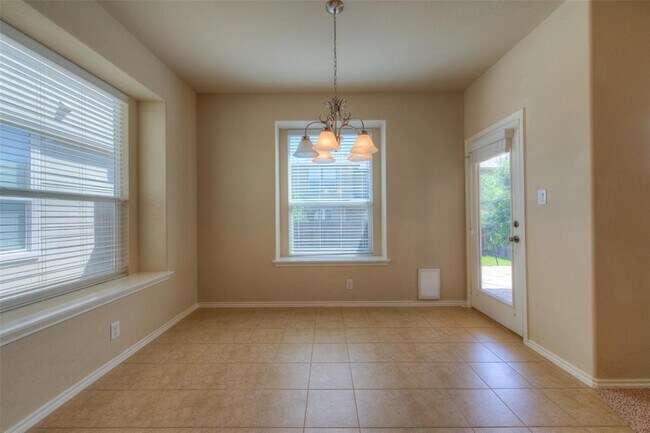 Building Photo - 8717 Blackvireo Dr