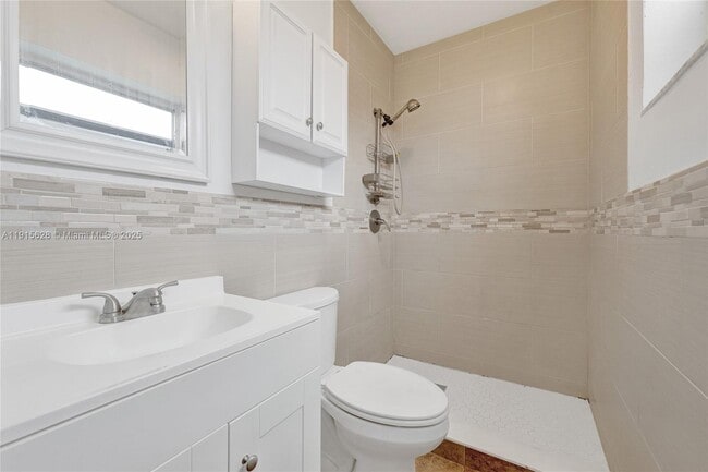 Building Photo - 6283 Sherman St