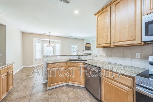 Building Photo - 6106 Greengate Ln
