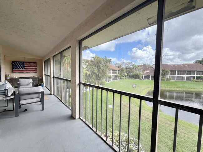 Building Photo - 7935 La Mirada Dr