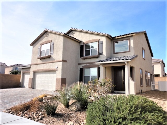 Primary Photo - 4221 Pavo Ct