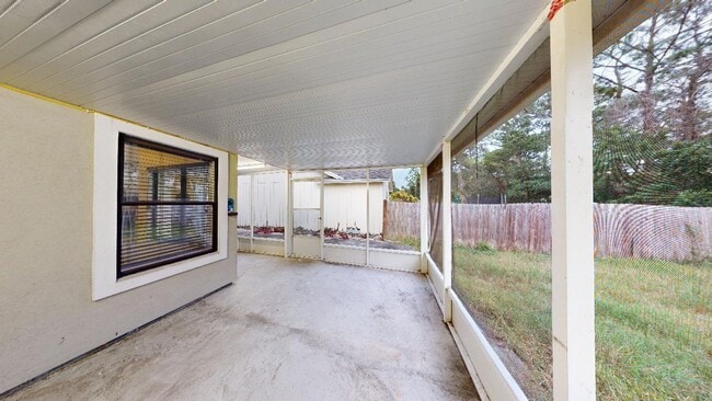 Building Photo - 3 Bed/2 Bath/ 2 Car Garage Home In Villas ...