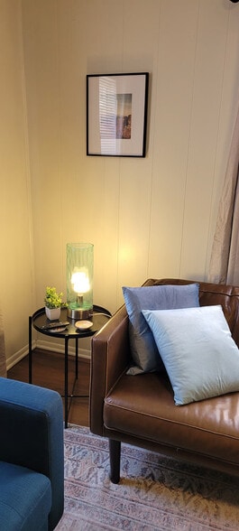 Building Photo - 59 S Lasalle St