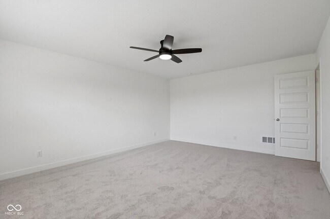 Building Photo - 15480 Postman Rd