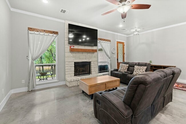 Building Photo - 15765 Salado Dr
