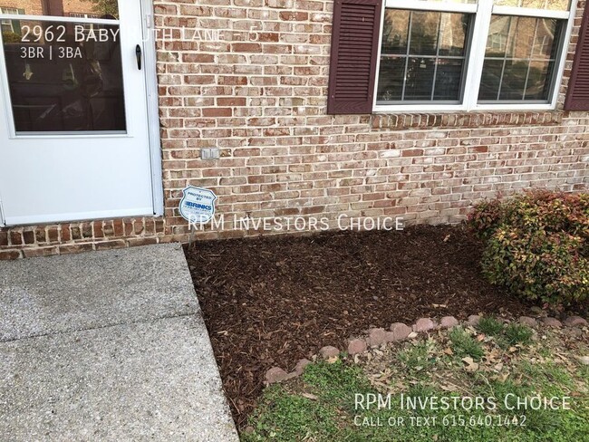 Building Photo - COMING SOON!! Lovely 3 bedroom/2.5 bath in...