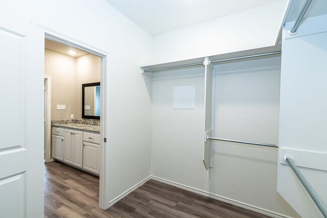 Building Photo - 1220 Preston Trails