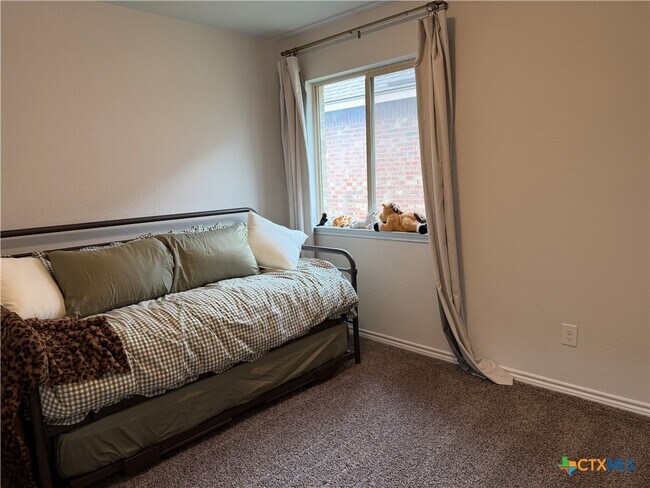 Building Photo - 5630 Baffin Ln