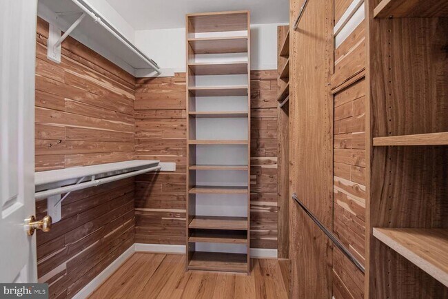 Building Photo - 7701 Zulima Ct