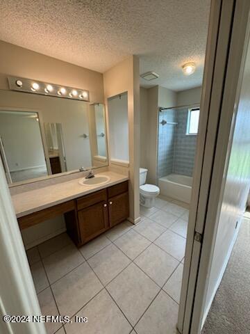 Building Photo - 13572 Lobo Ct