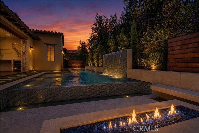 Building Photo - 77 Sunset Cove
