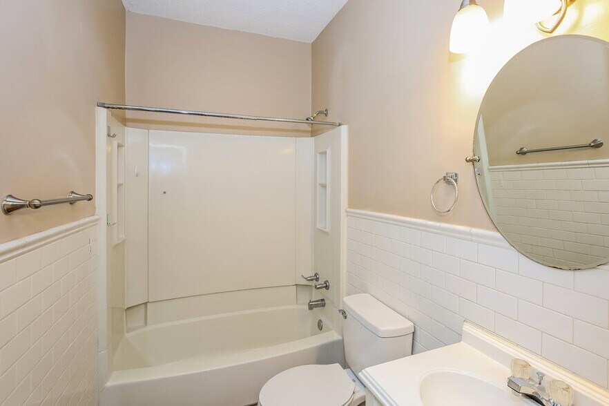 Building Photo - 13409 Baker Mills Rd