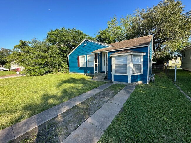 Building Photo - 5407 Menard Ave