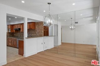 Building Photo - 4807 Woodley Ave