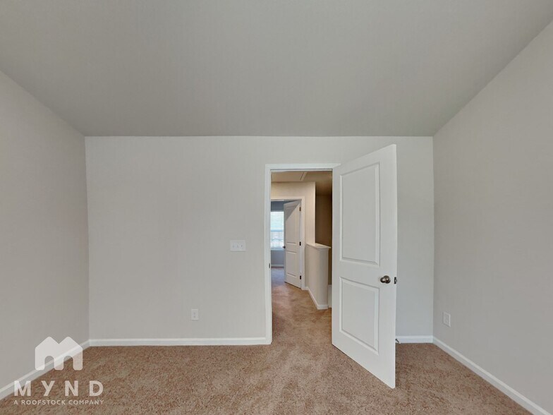 Building Photo - 364 Taverners Ln