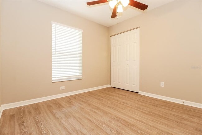 Building Photo - 2050 14th St S