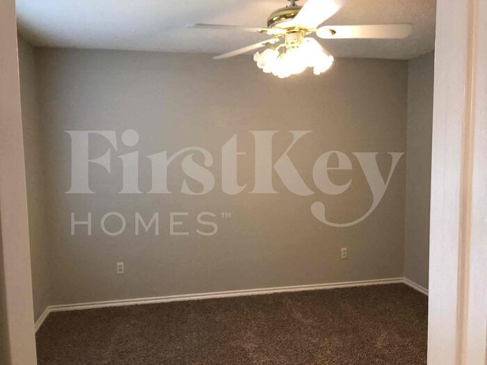 Building Photo - 4026 Cedar Creek Dr