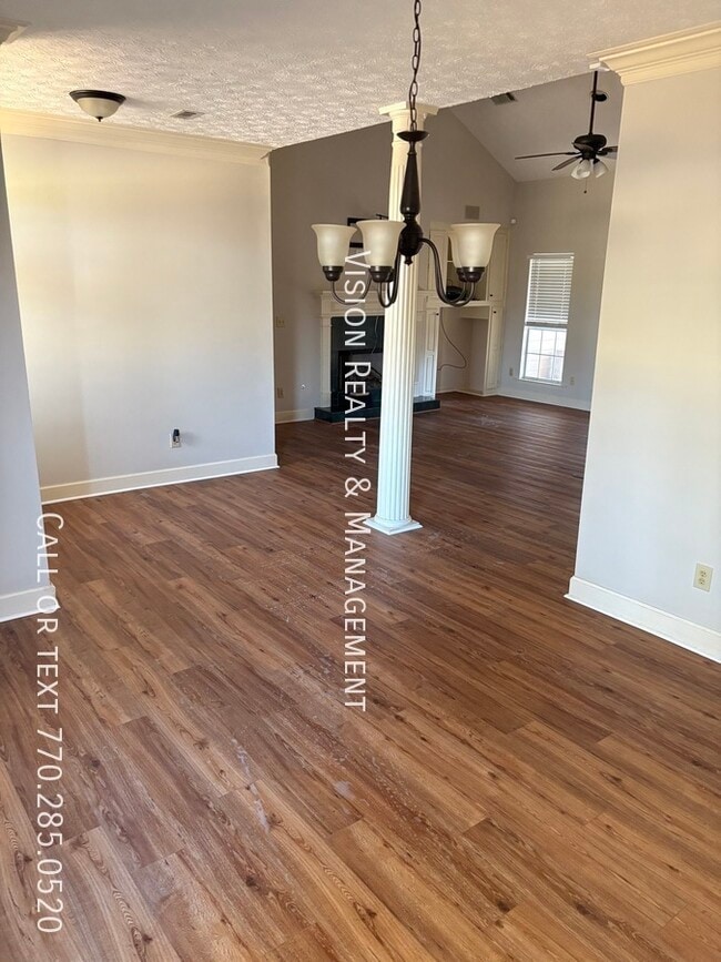 Building Photo - 513 Whistlewood Rd