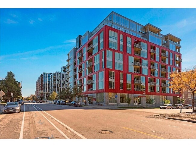 Building Photo - 901 S 2nd St