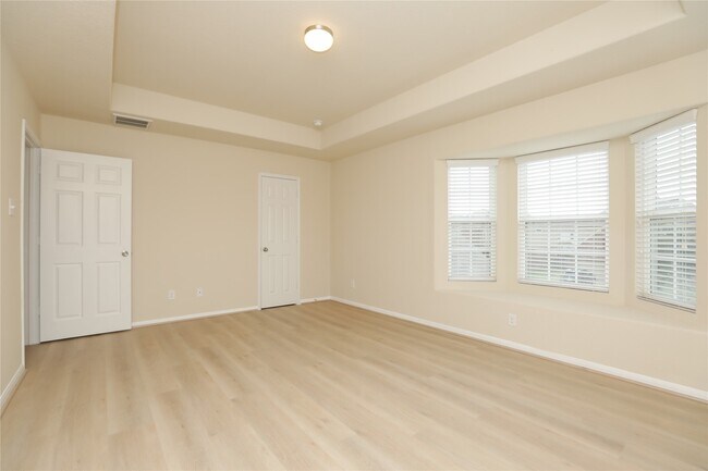 Building Photo - 15011 Calico Heights Ln