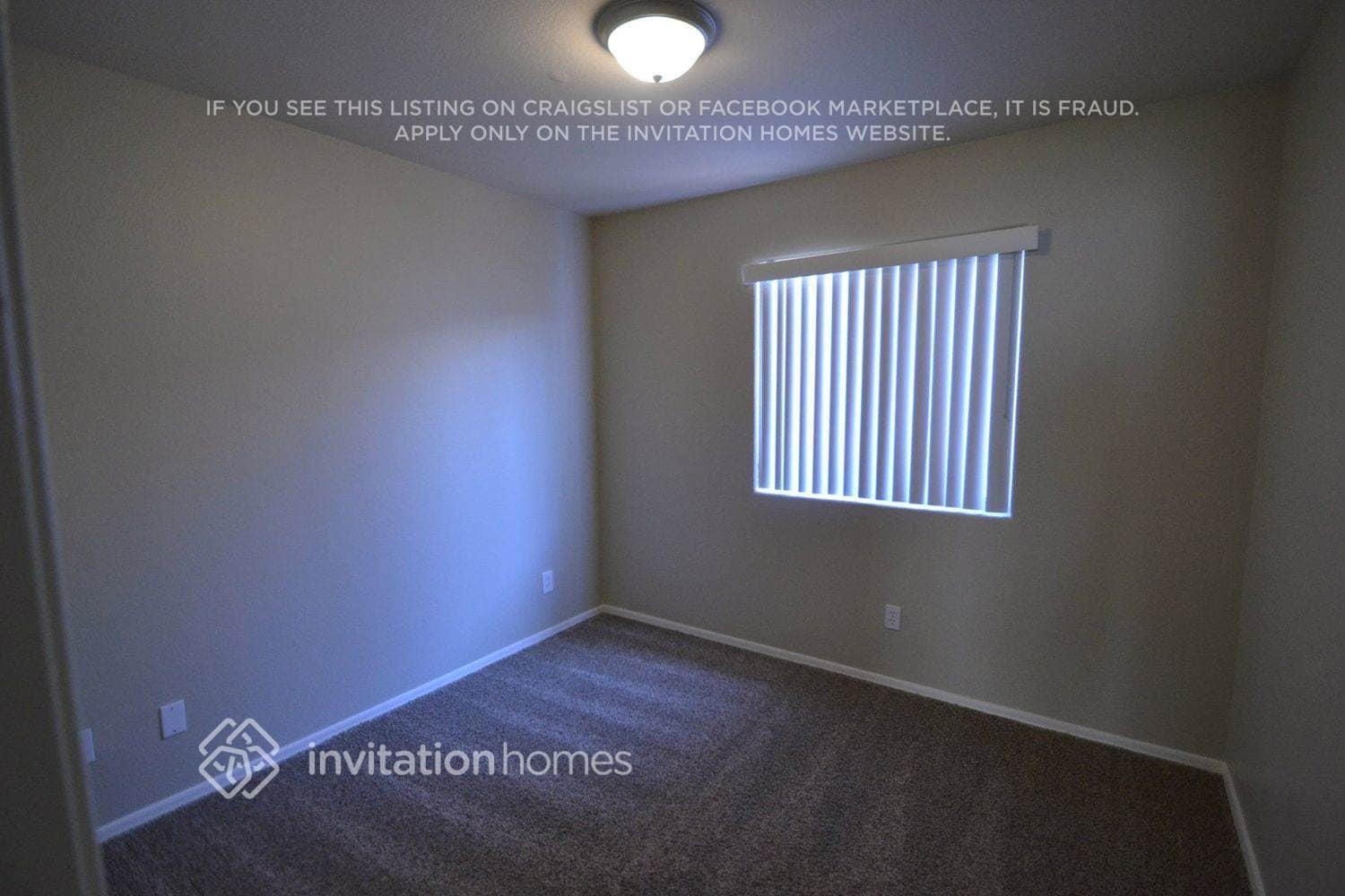 Building Photo - 2046 N 90th Ln