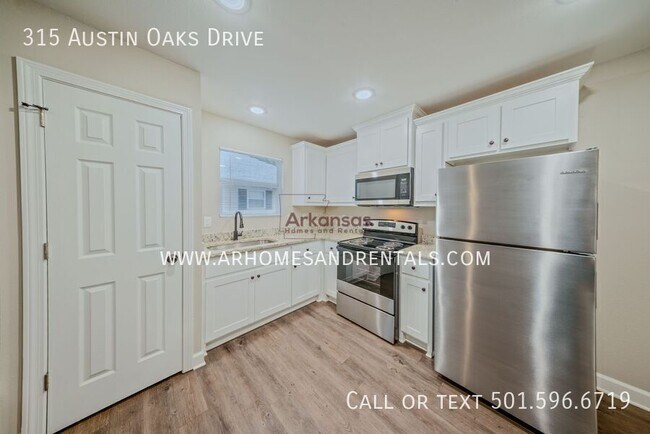 Building Photo - 315 Austin Oaks Dr