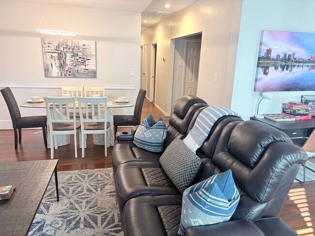 Building Photo - Charming 3BR House in Birmingham