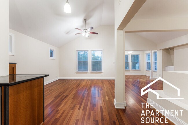 Building Photo - 2017 Harrison St