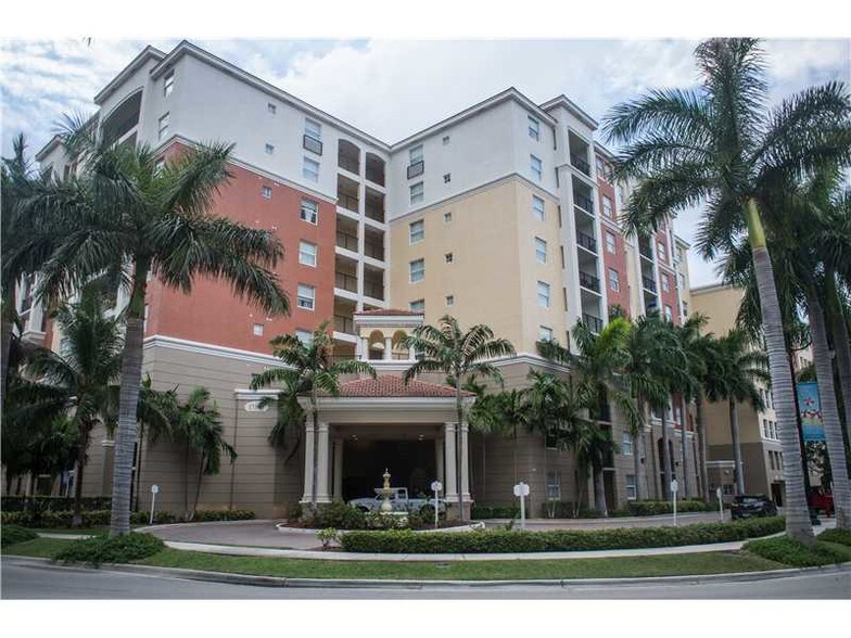 Building Photo - 17125 N Bay Rd