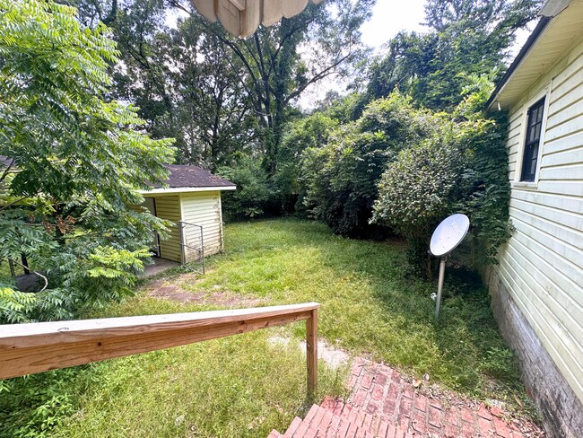 Building Photo - 4823 Auburn Dr N
