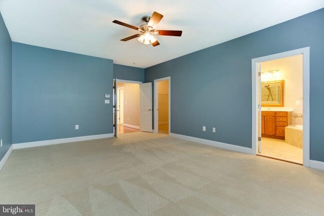 Building Photo - 16069 Pitner St