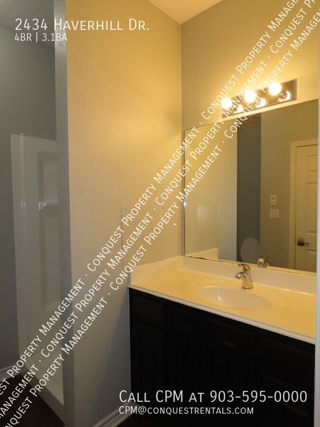 Building Photo - 2434 Haverhill Dr