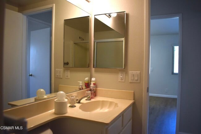 Building Photo - 22551 Honnold Dr