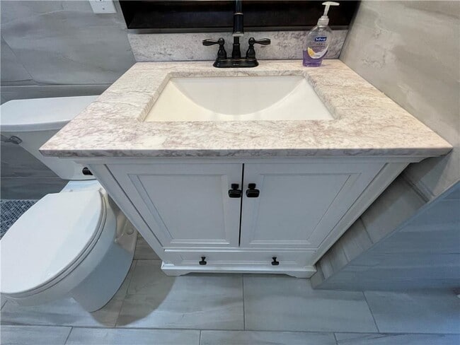 Building Photo - 11420 NW 35th St