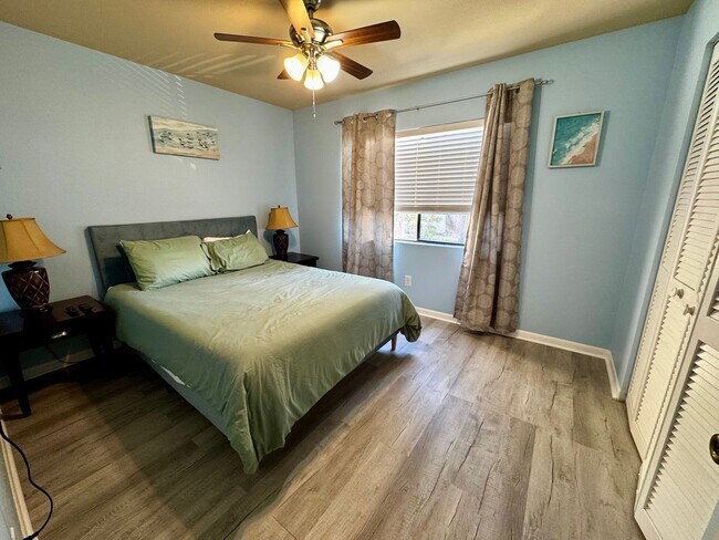 Building Photo - 17751 Panama City Beach Pkwy