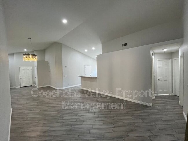 Building Photo - 81812 Tecoma Ave