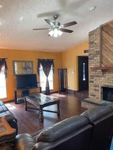 Building Photo - 490 Clear Creek Ln